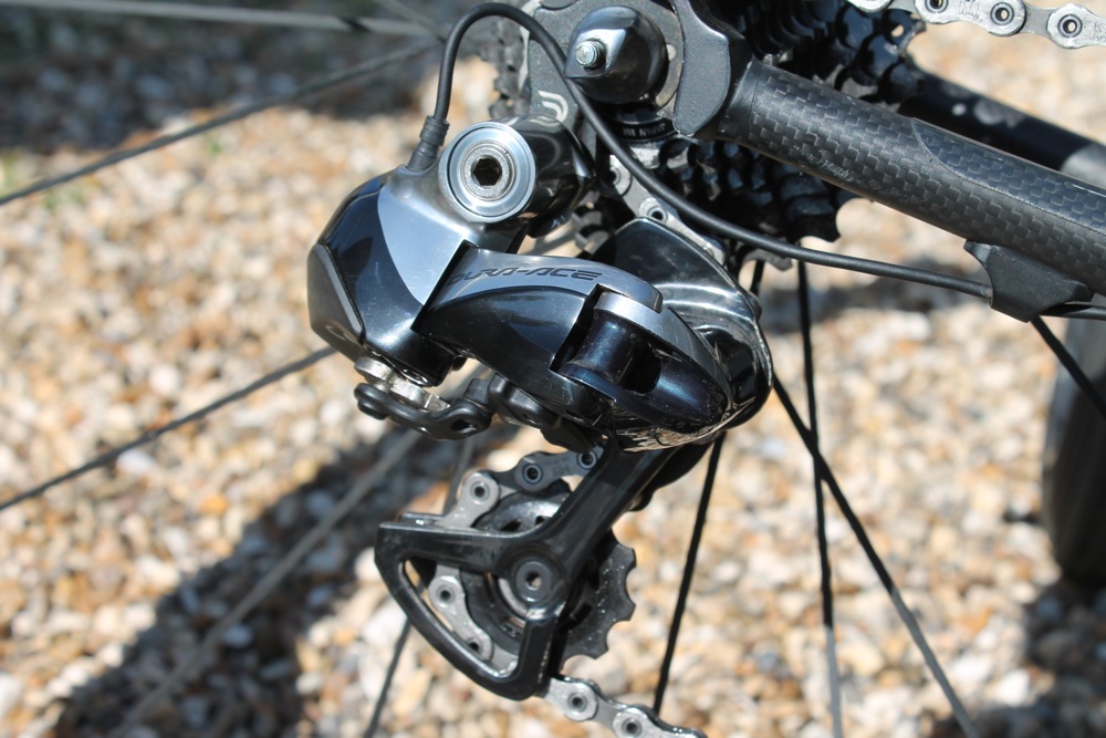 Review: Shimano Dura-Ace Di2 9070 11-speed gear system | road.cc